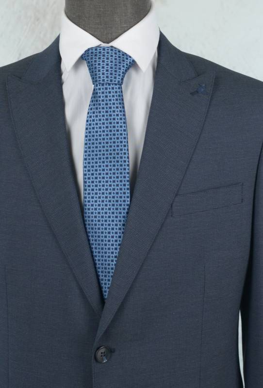 Костюм мужской Лалин